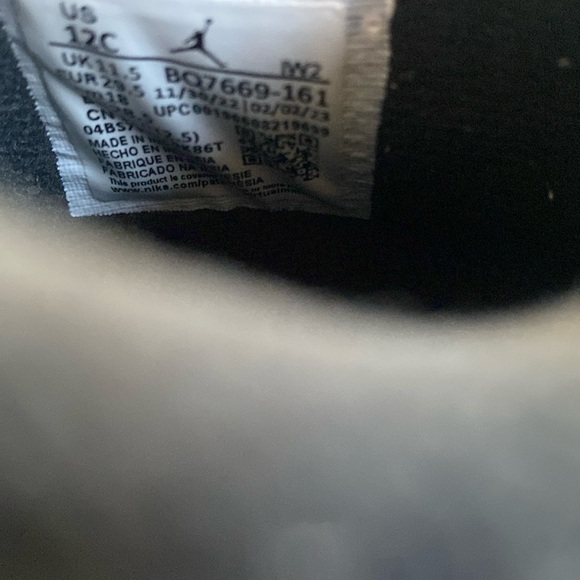 NIKE AIR JORDAN 4 Retro OG Red Cement BQ7669-161 Kid’s Size 12C - Picture 7 of 8